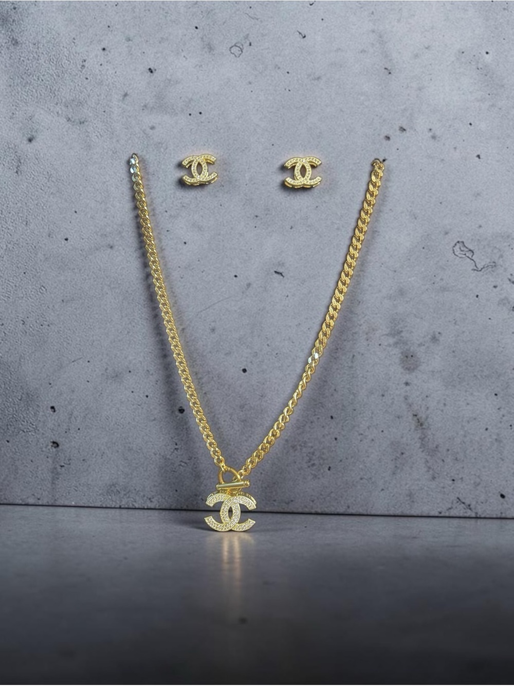 Gold Logo Pendant Necklace and Stud Earring Set - Picture 5 of 8
